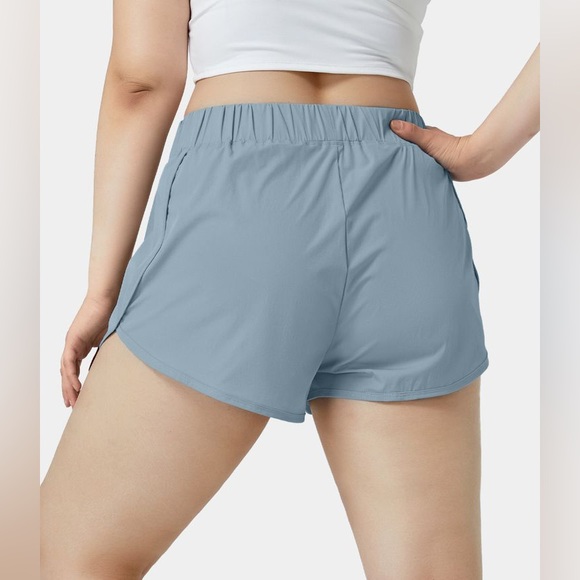 Halara High Waisted Dolphin Hem Casual Shorts 2” Medium Women’s Moon Ice Blue. - Picture 5 of 5
